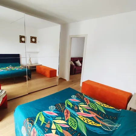 Iris Blu Apartment *